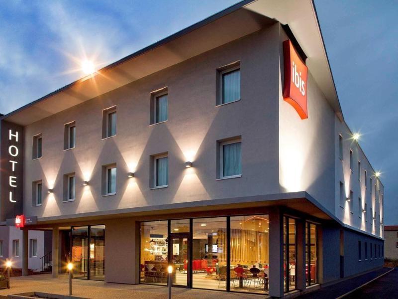 Ibis Budget Clermont Ferrand Nord Riom Exterior photo